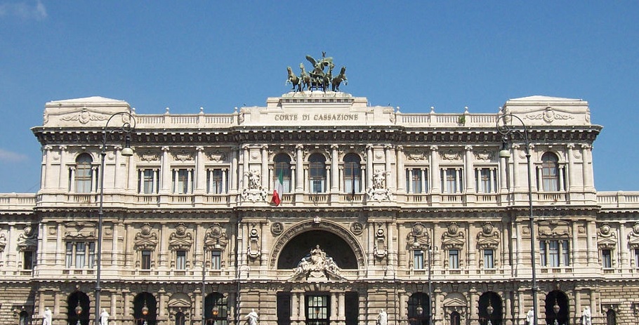 E’ sufficiente un singolo episodio di percosse per la pronuncia di addebito- studio donne avvocato matrimonialista. Avvocato diritto di famiglia Missiaggia E’ sufficiente un singolo episodio di percosse per la pronuncia di addebito- studio donne avvocato matrimonialista. Avvocato diritto di famiglia Missiaggia